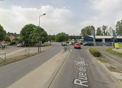 ARRÊTÉS MUNICIPAUX : instauration d’une interdiction de tourner à gauche à l'intersection rue de la Bourbre / rue des Saules