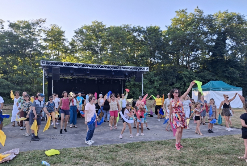 Découvrez en avant première le flashmob des Feux 2026 par Katia !
